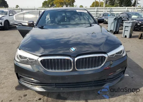 2018 BMW 530 I из США, поврежденный, VIN WBAJA5C59JWA57012